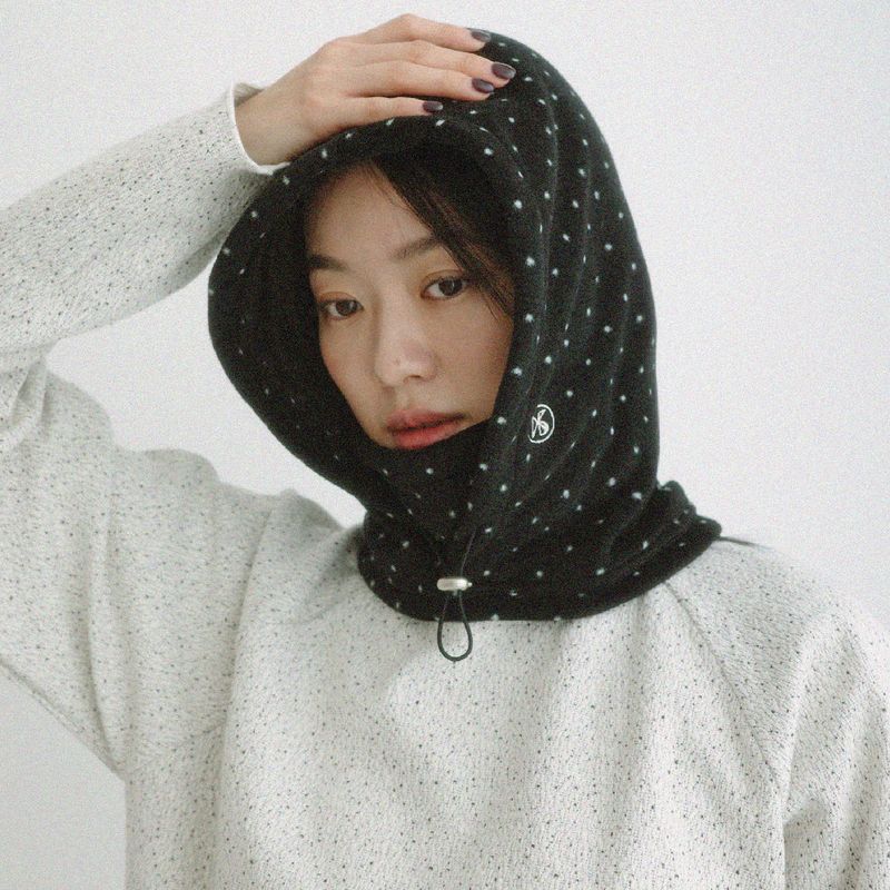 KOOKEESEE（クキシ）の「PolarFleece Balaclava (Mini dot black)（Hats）」