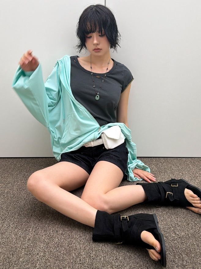 DAMAGE COLOR-BLOCK TEE