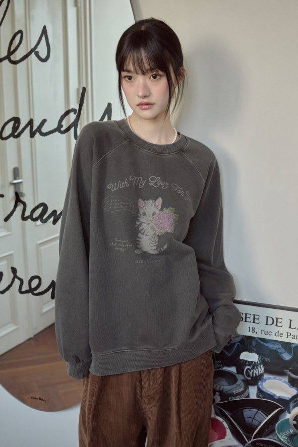 CPGN studio（コンパーニョ）の「Tabby Love Raglan Pigment Sweatshirt（Tops）」