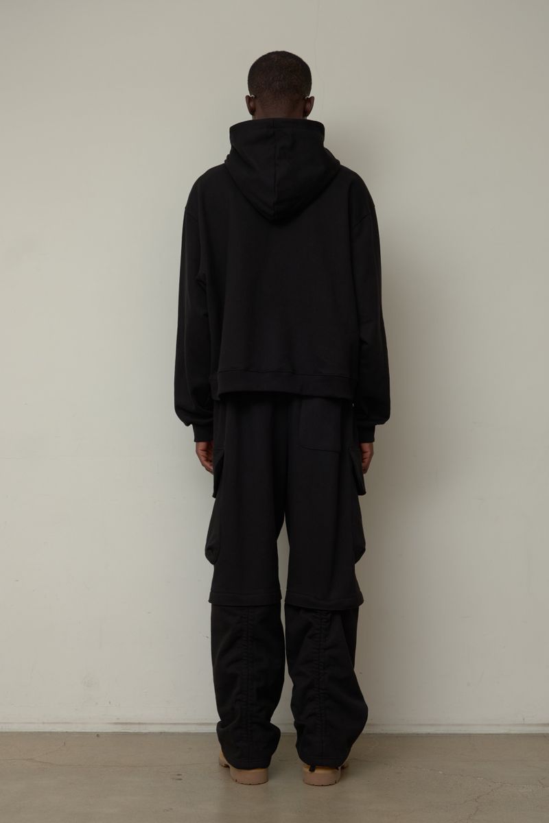 EEERRR Basic logo needlework hoodie (Black)