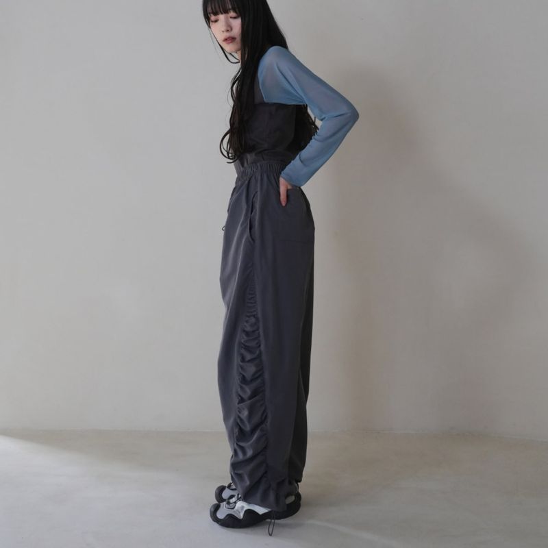 side frill pants