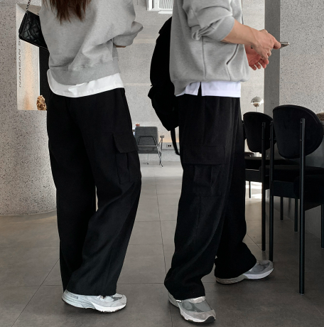 [In-house production]  First Corduroy Cargo String Wide Pants