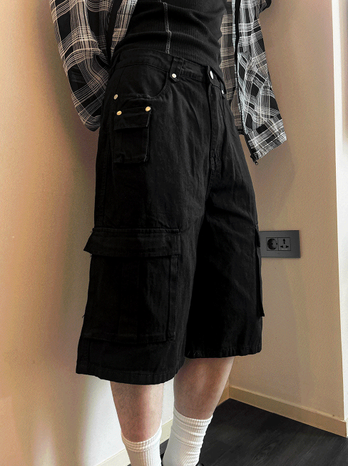 Multi-Pocket Cargo Bermuda Shorts