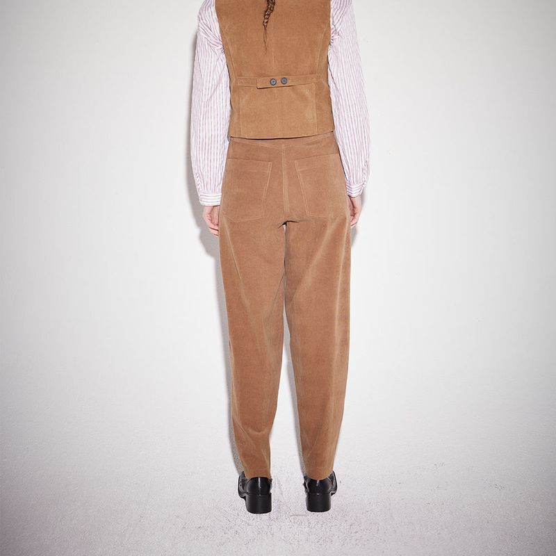 Corduroy rounded pants camel