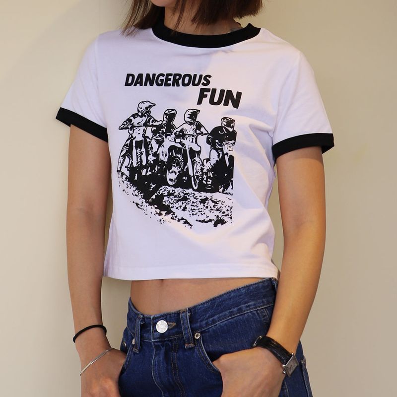 KRUCHI（クルチ）の「DANGEROUS FUN CROP T-SHIRT (WHITE)（Tops）」