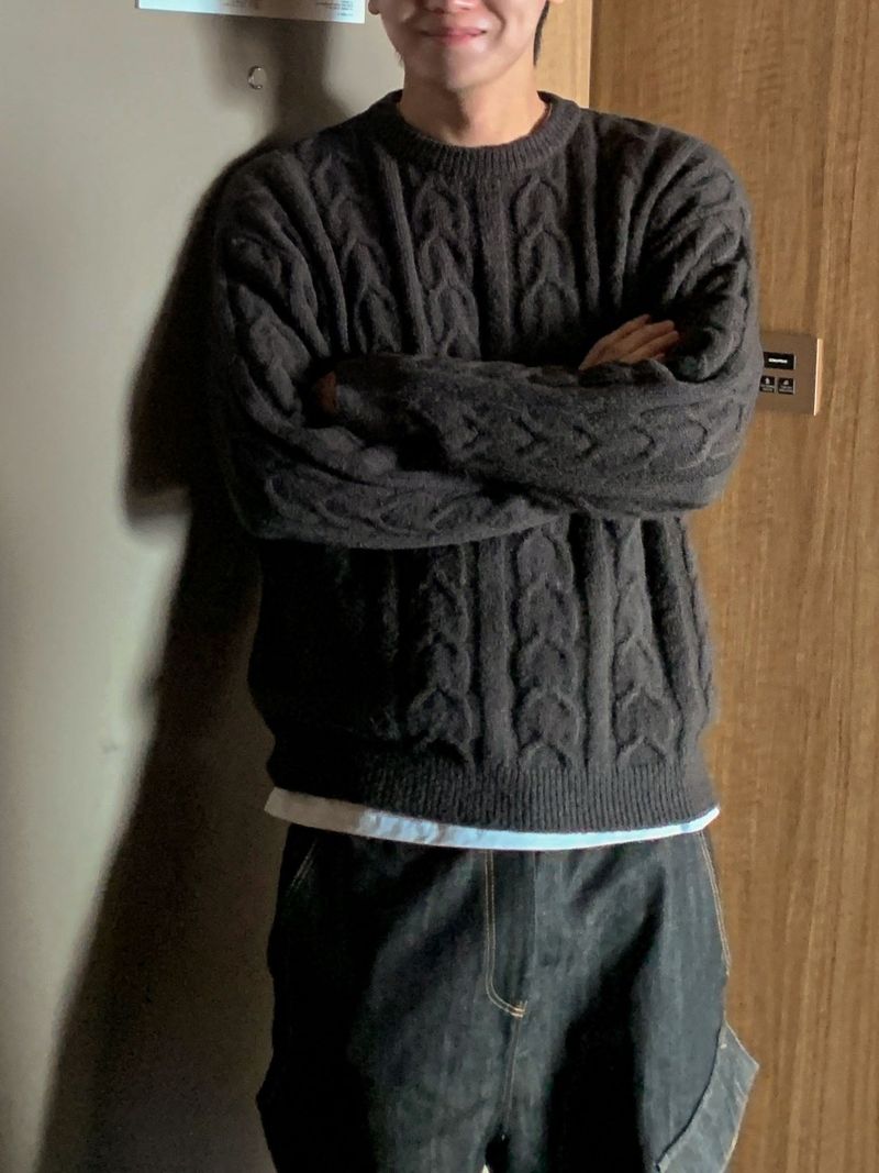 Cozy warmer cable round knit