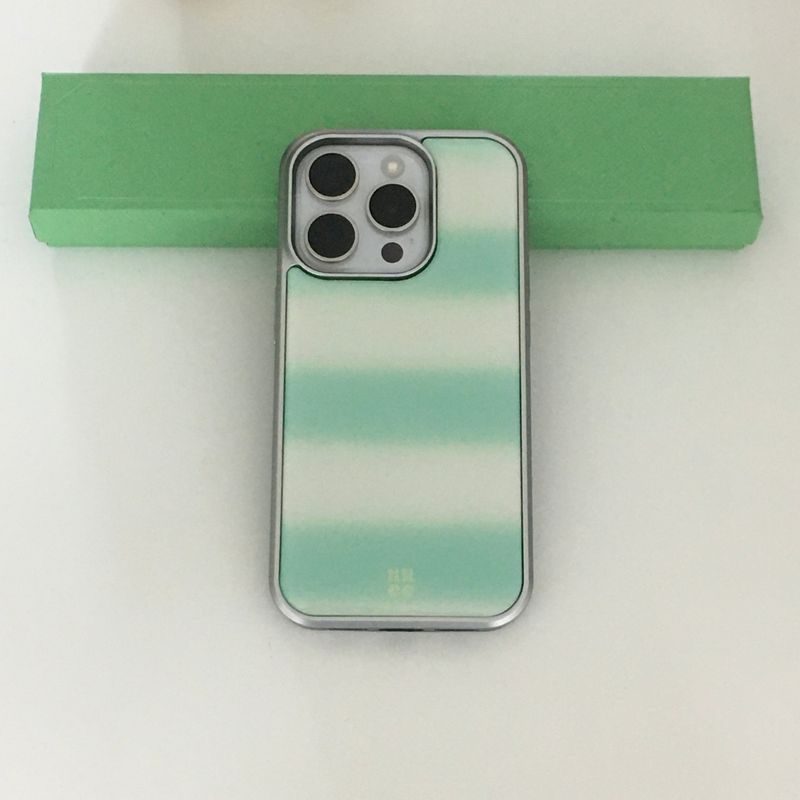 shop.nuee（ショップニュイ）の「apple mint sherbet case （Smartphone Accessories）」