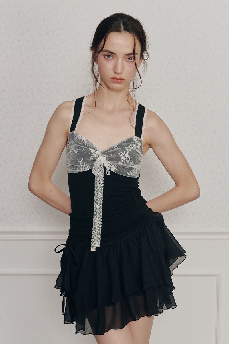 ANEMONE TOP black