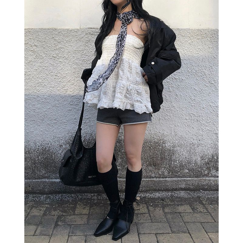 Noir Fold Shorts