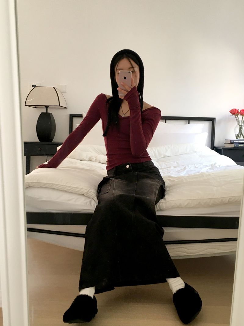Leaner pocket cargo cut denim long skirt