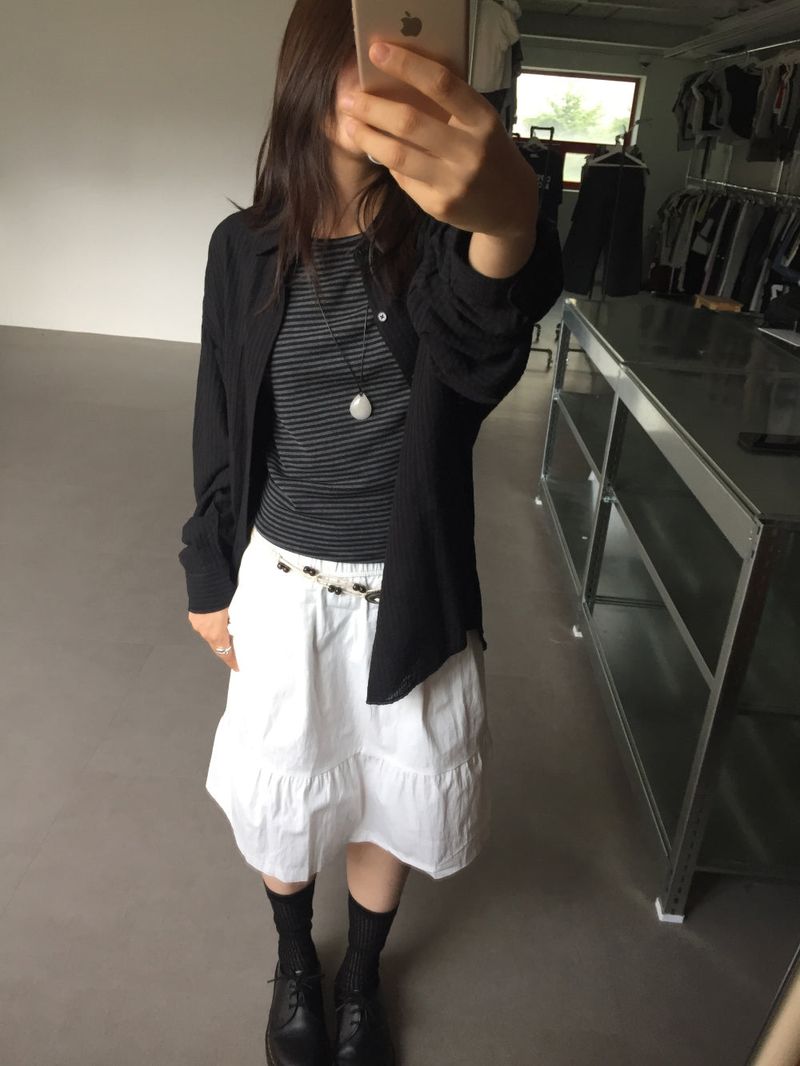 DUGGY(ダギー)の「v midi skirt (3color) (Skirts)」