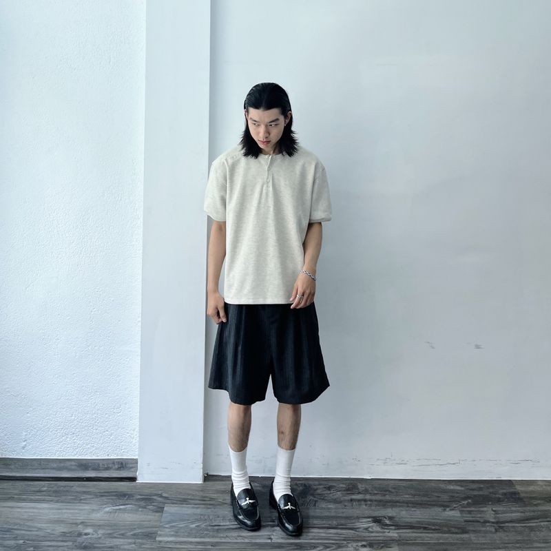 Button Shoulder Henley Waffle Tee