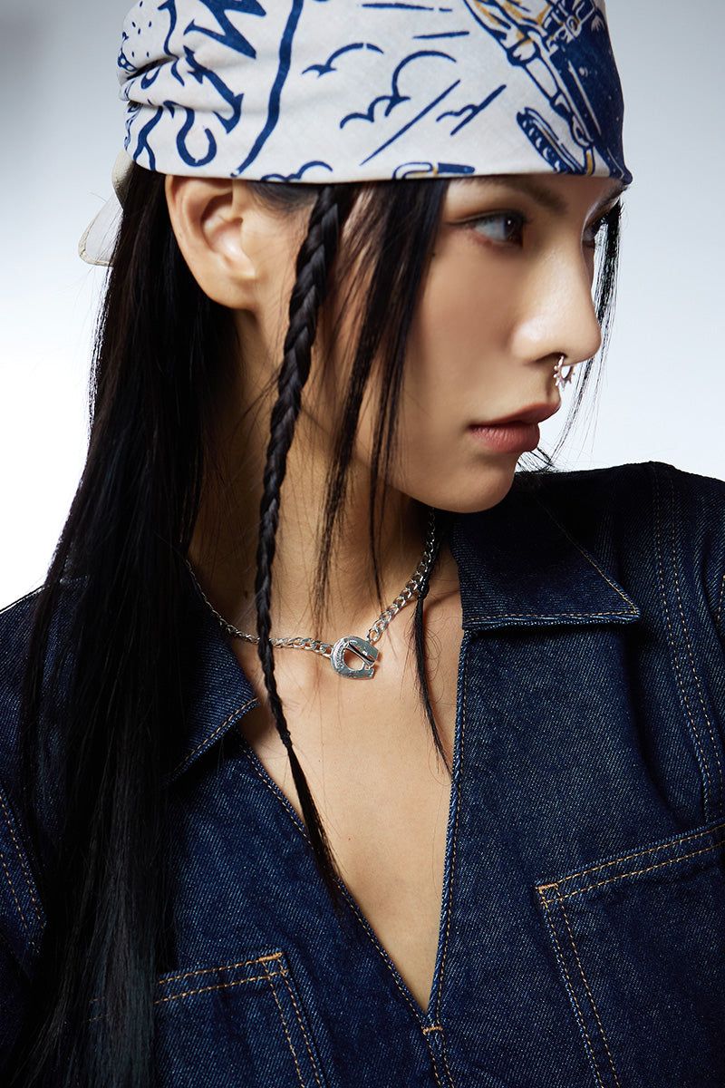 Horseshoe Toggle Chain Necklace