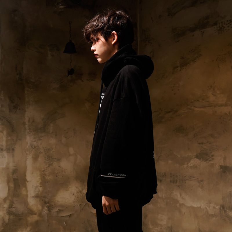 Crucify V2 (wide overfit hoodie)