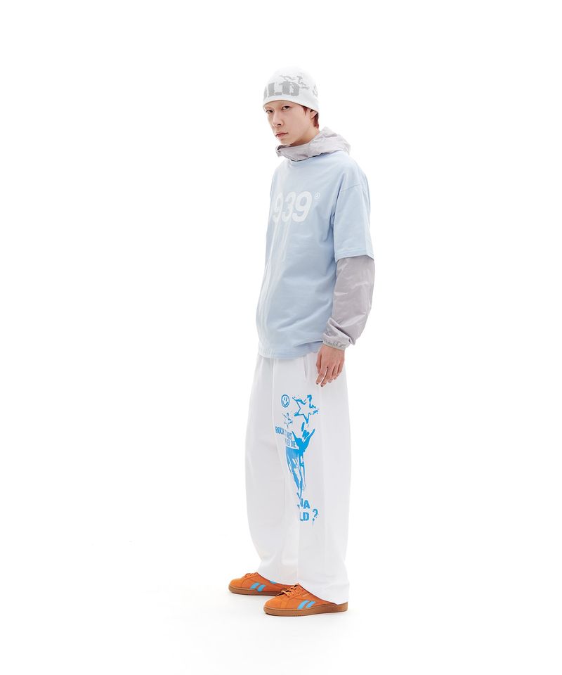 BOLD UNCUFFED BEANIE (WHITE)