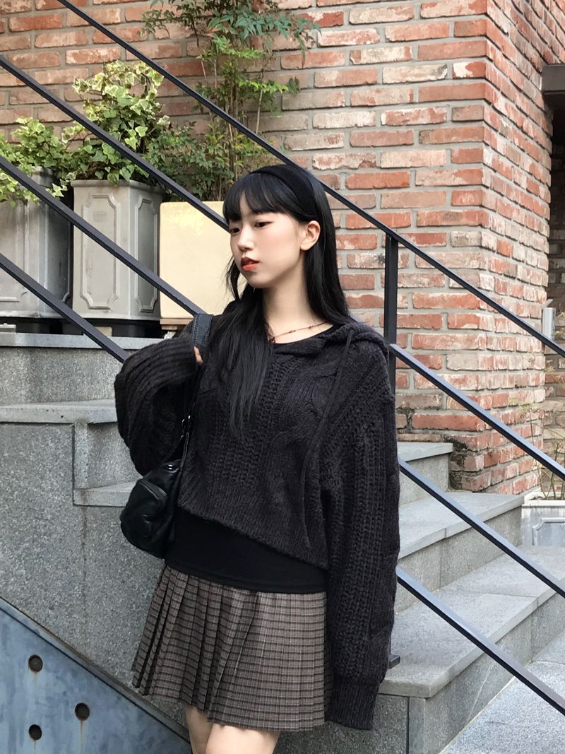 Aki Checkered Pleats Skirt