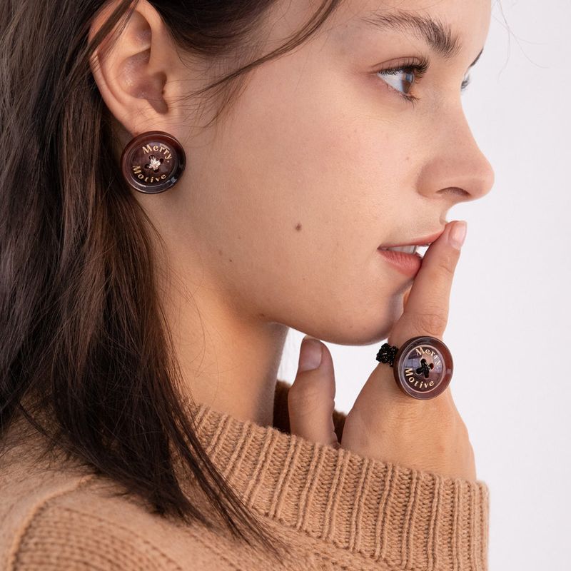 Merry,Motive signature button with knit ring (Wine)
