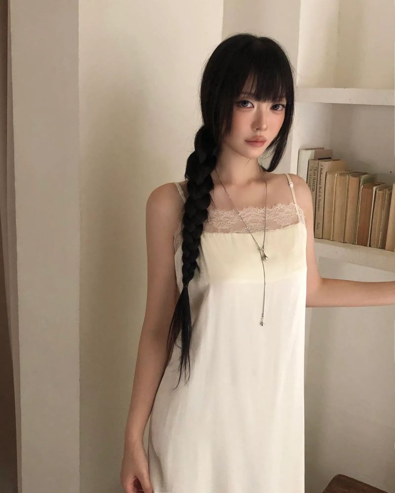 WONDER WONDER（ワンダーワンダー）の「イヴ サテン レース ミディ ドレス（ワンピース/ドレス）」