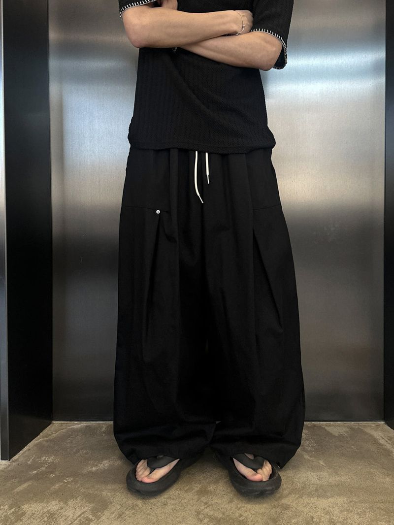 Rin Work Rivet Pintuck Balloon Pants