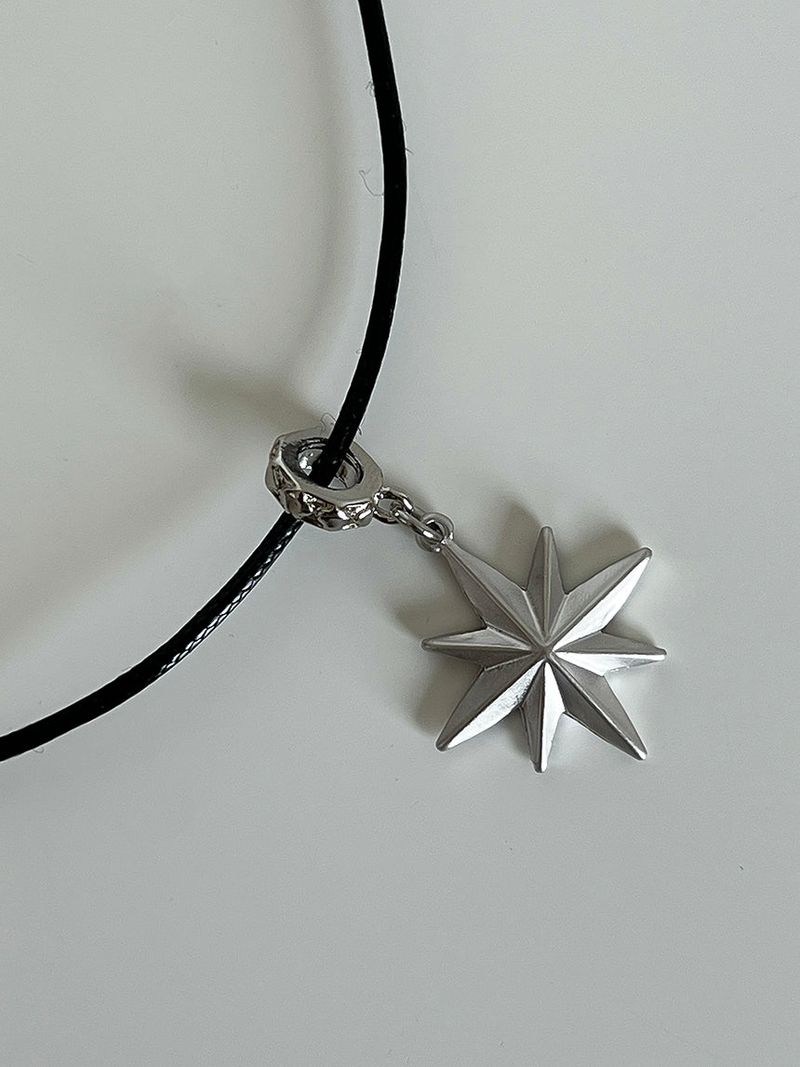 Star piece necklace