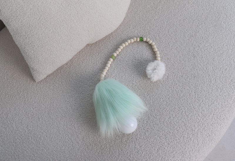 mint hairy light