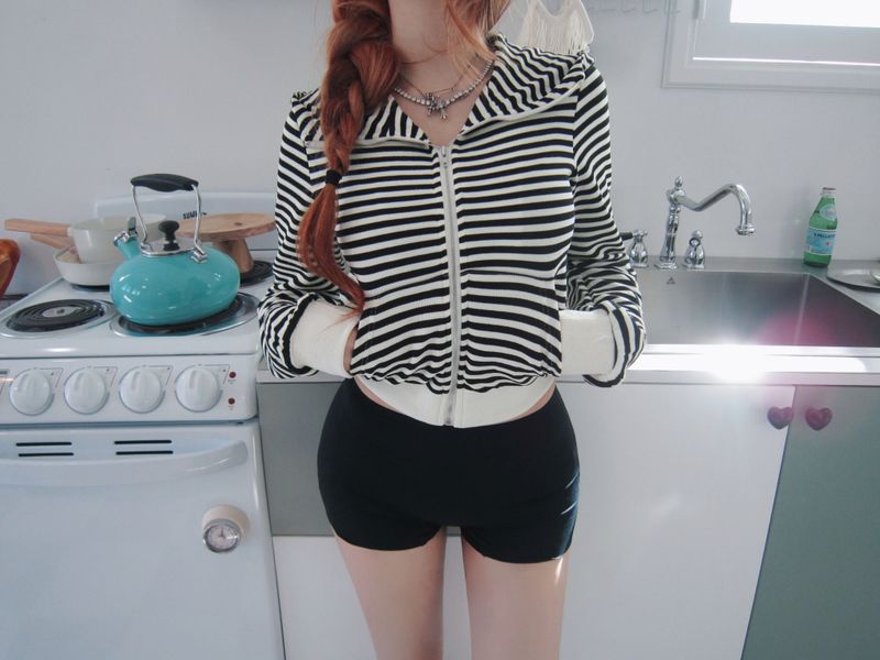 Cat hood zip-up