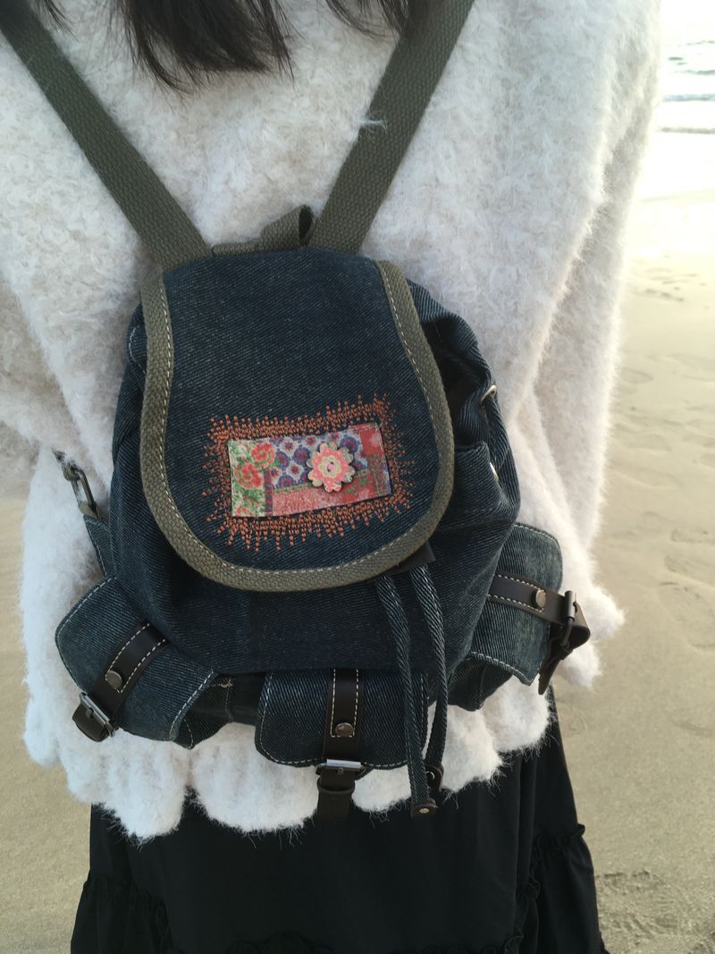 hagumi denim backpack
