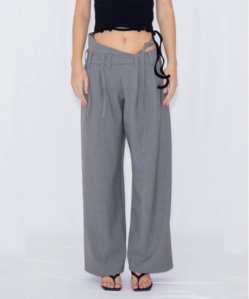 VIAVANDA（ヴィアヴァンダ）の「STRING WIDE TROUSERS（Pants）」