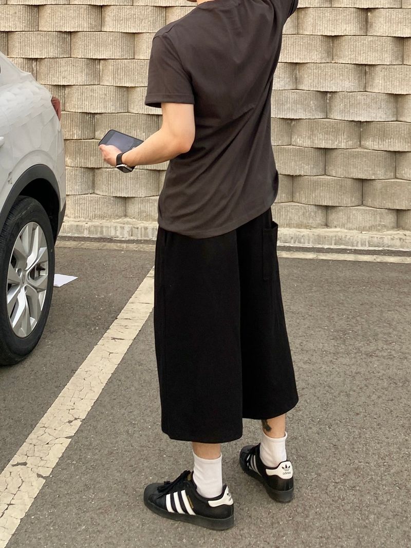 Layer pintuck bermuda wide half pants 2C