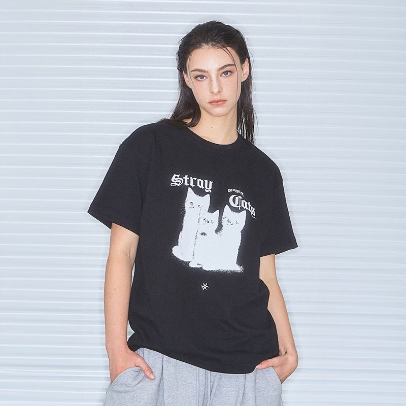 DAUSPICE(DUC)（ダウスピス）の「STRAY CATS T-SHIRTS Black（Tops）」