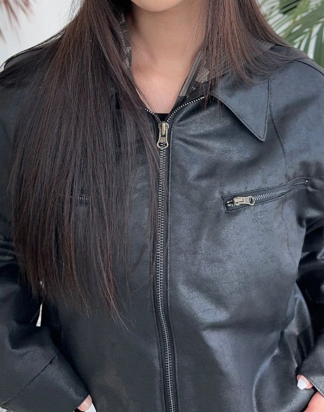 Edion Crop Leather Jacket