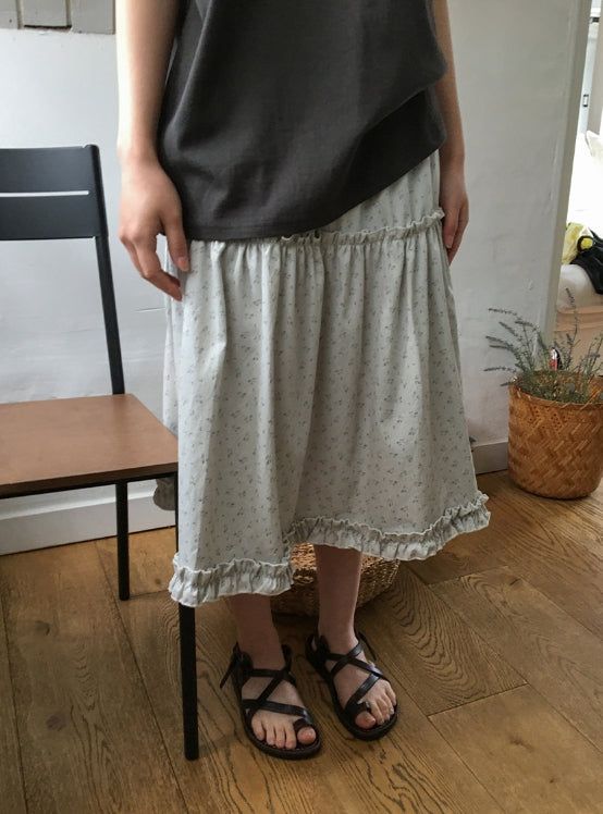 Bihina Flower Shirring Long Skirt