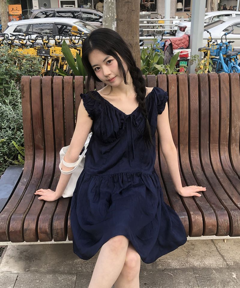 WITHOUTSUMMER（ウィズアウトサマー）の「Silky shirring dress_navy（Dresses）」