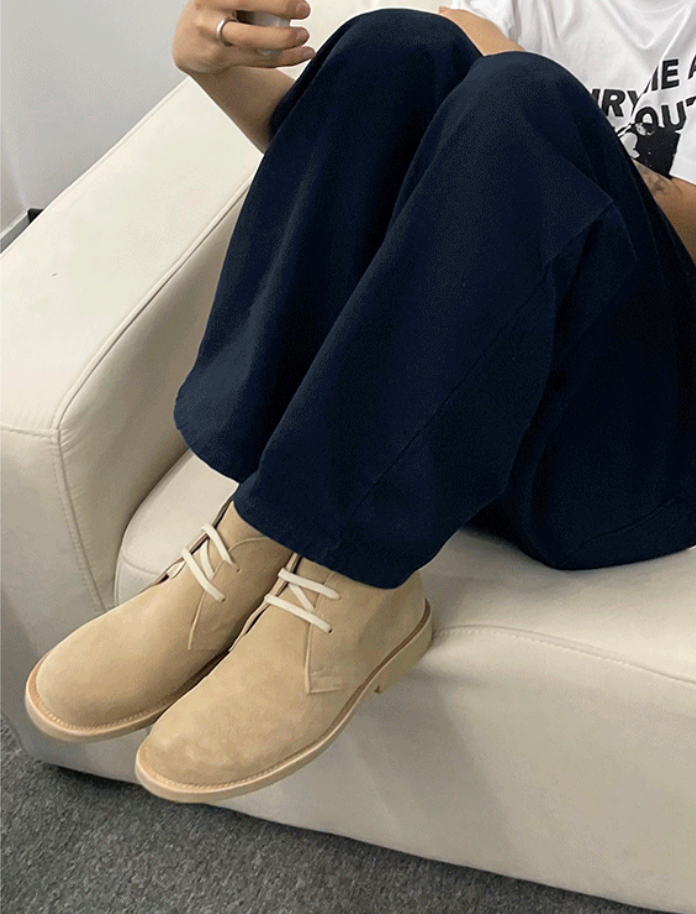 COSYHARU（コシハル）の「Cowhide Desert Boots（Shoes）」