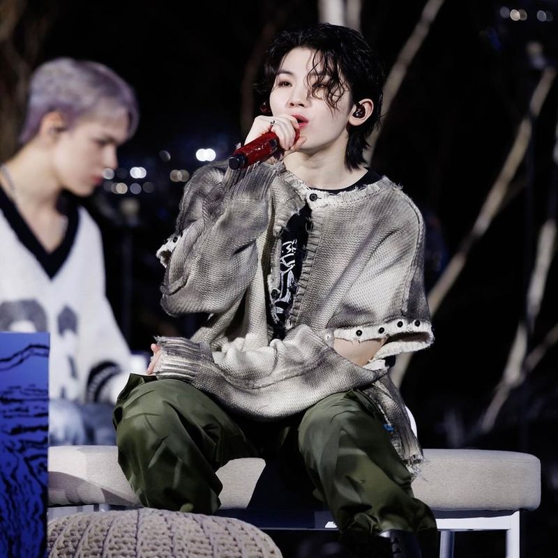 [23FW LSD COLLECTION] Spray Oversized Cardigan_Grey [aespa winter pick]