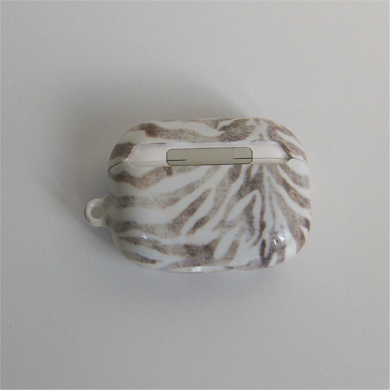 [MADE] zebra glossy hard airpod/buds case (brown)