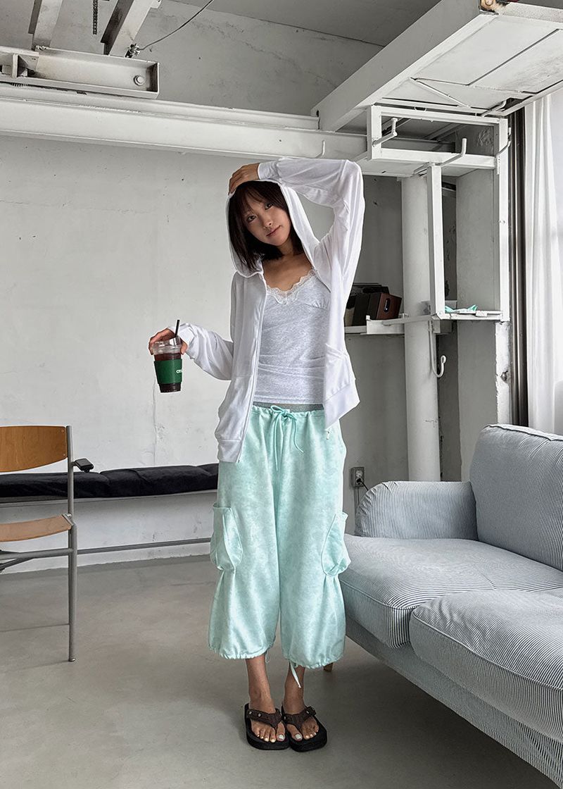 LACE LONG SLEEVELESS TOP