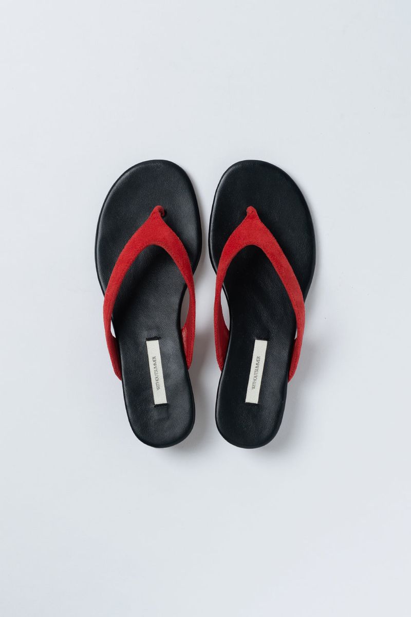 Simple flip-flop_red