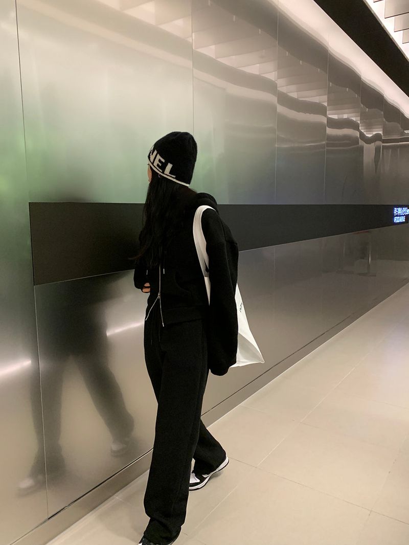 [MADE] Stern hip crop two-way hood zip-up -basic