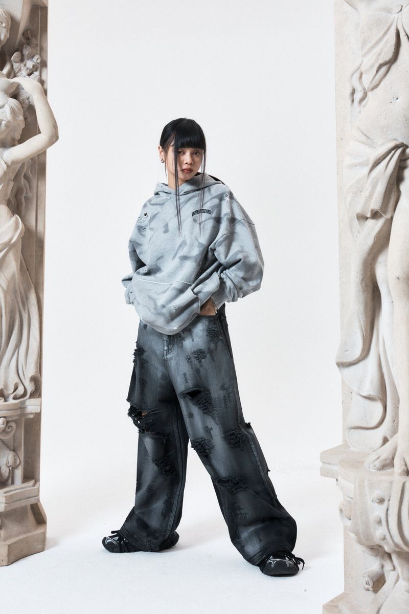 Damage Crack Washing Denim Pants