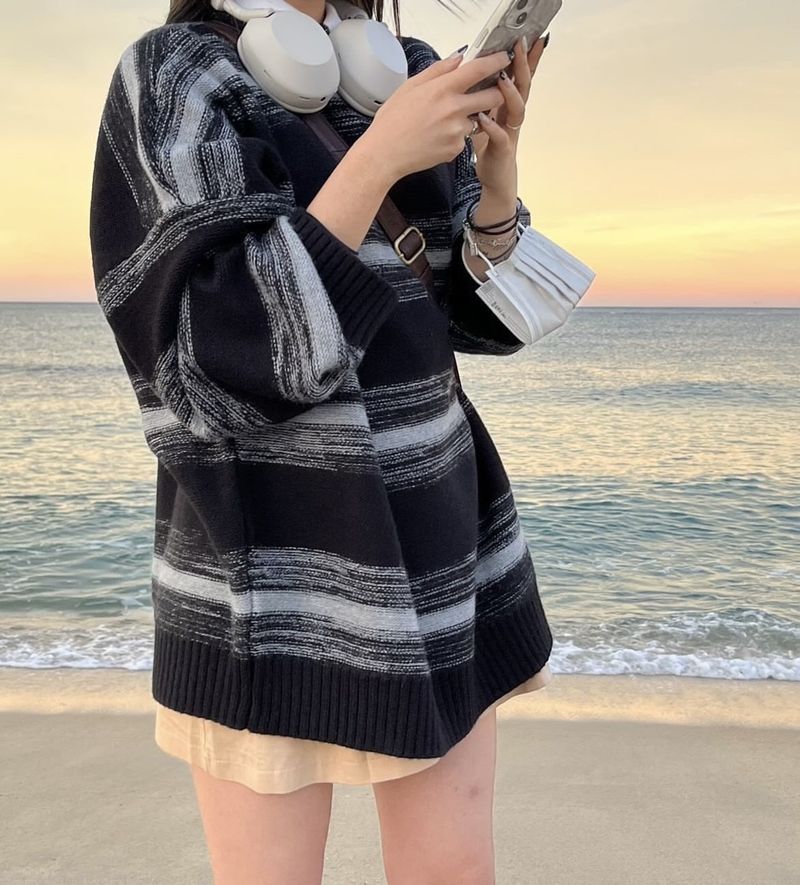 Stripe wave Knitwear