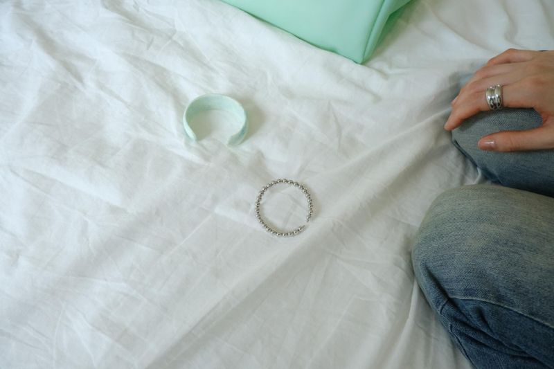 circle ball bangle