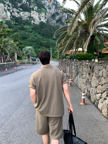 [Limited Quantity] 【setup】 Kuiper Caraneck Short Sleeve Shorts Setup