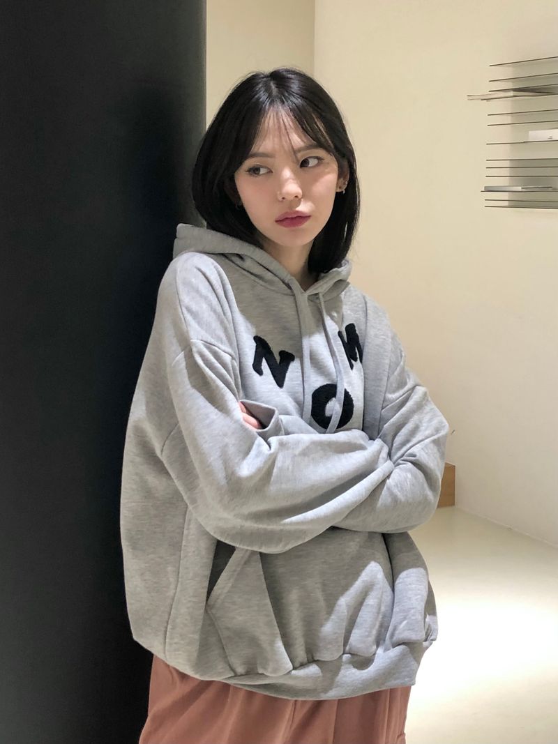 Common over-fit hood T