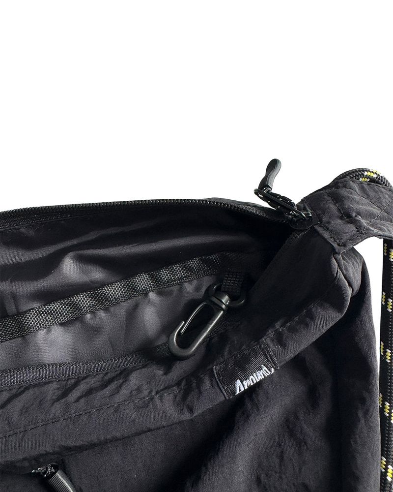 ROVERS Crossbody bag 