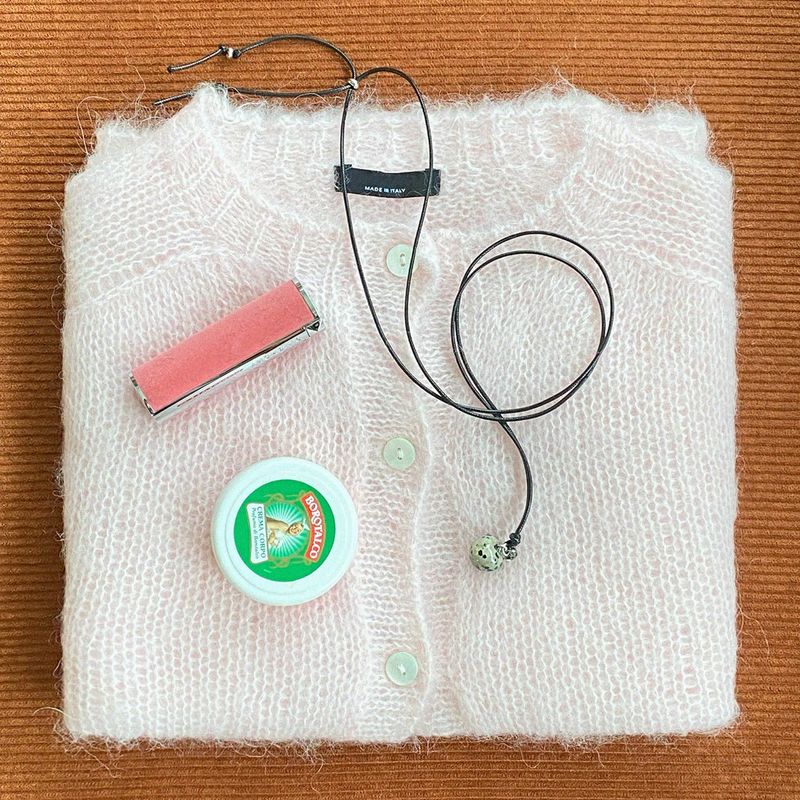 mechuri apple necklace