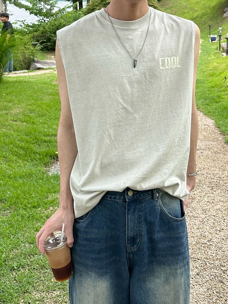 Square bar Necklace