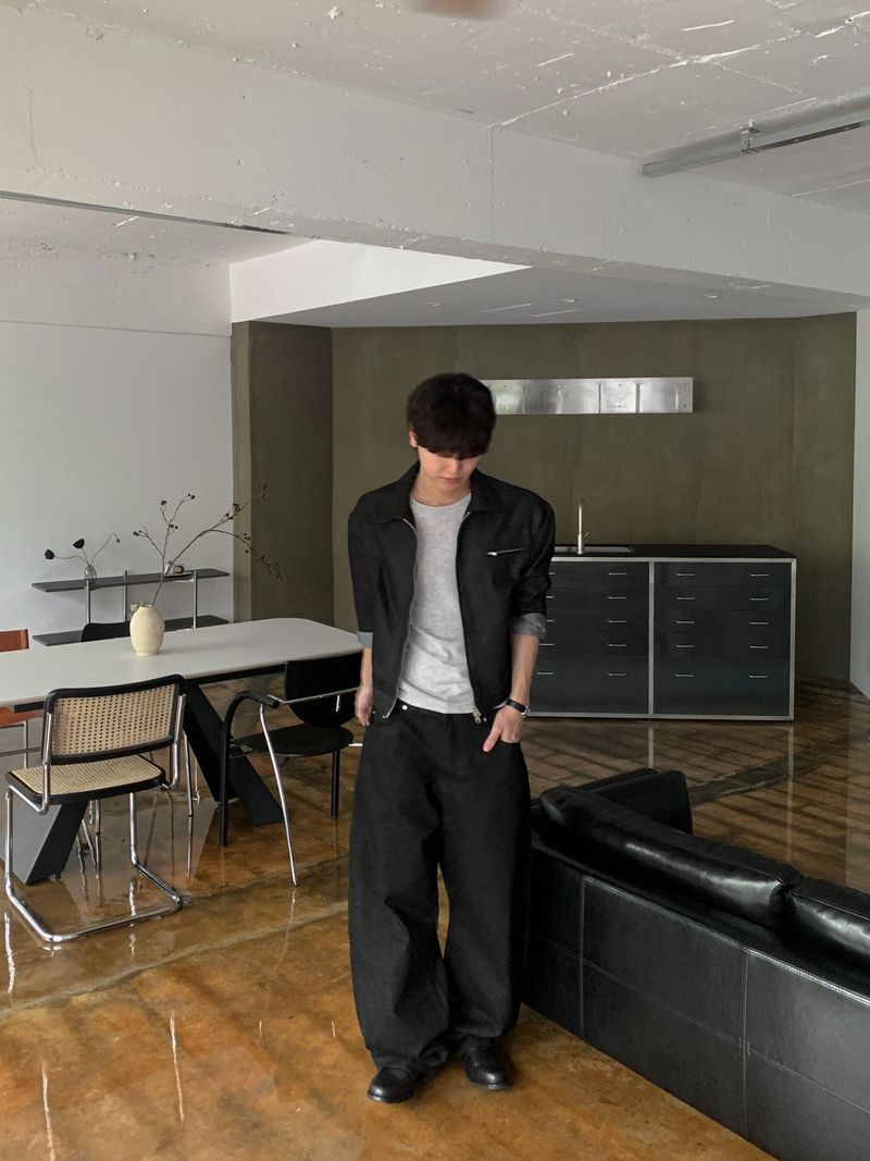 WHAT A LOOK（ワット ア ルック）の「Dunted トリプルステッチ カーブド デニム（パンツ）」