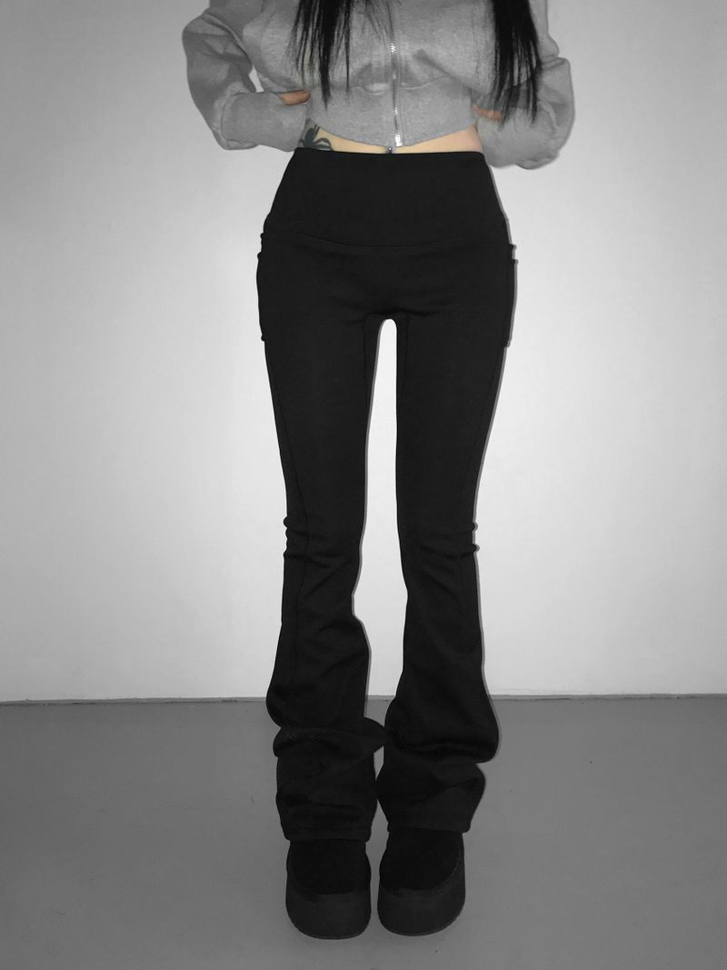 athleisure cargo leggings