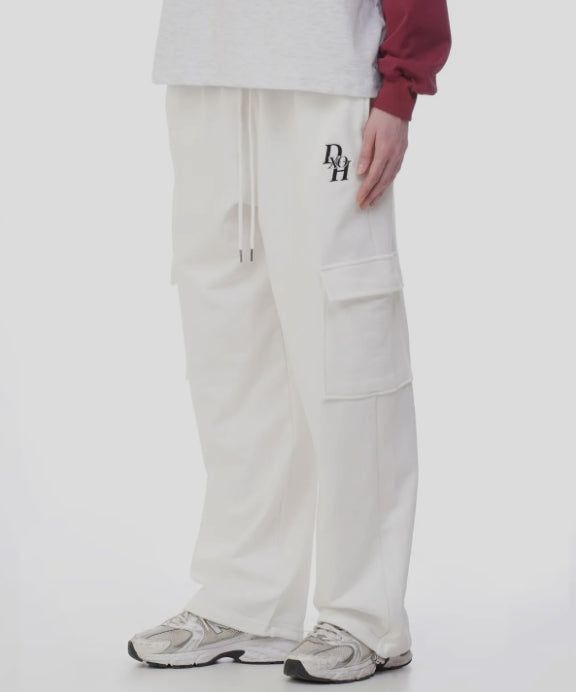 STACK LOGO CARGO WIDE PANTS 